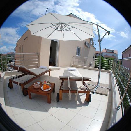 Apartments Babic Sukošan Exterior foto